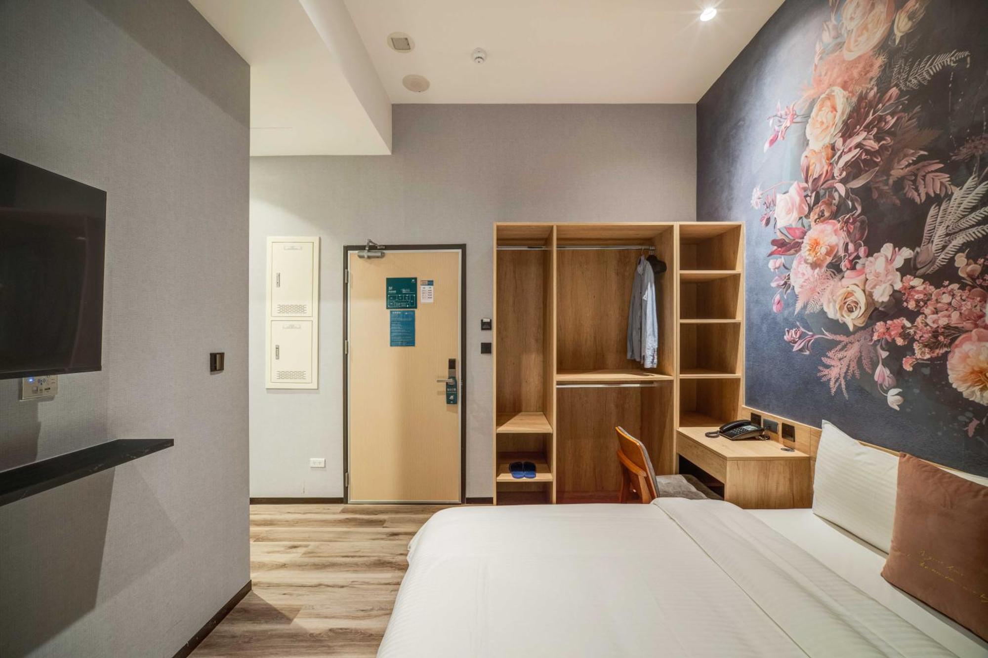 Funstay Chengdu Taipei